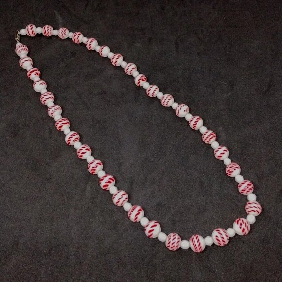 Vintage MCM Red/White Glass Bead 24" Necklace Candy Cane - Picture 5 of 6